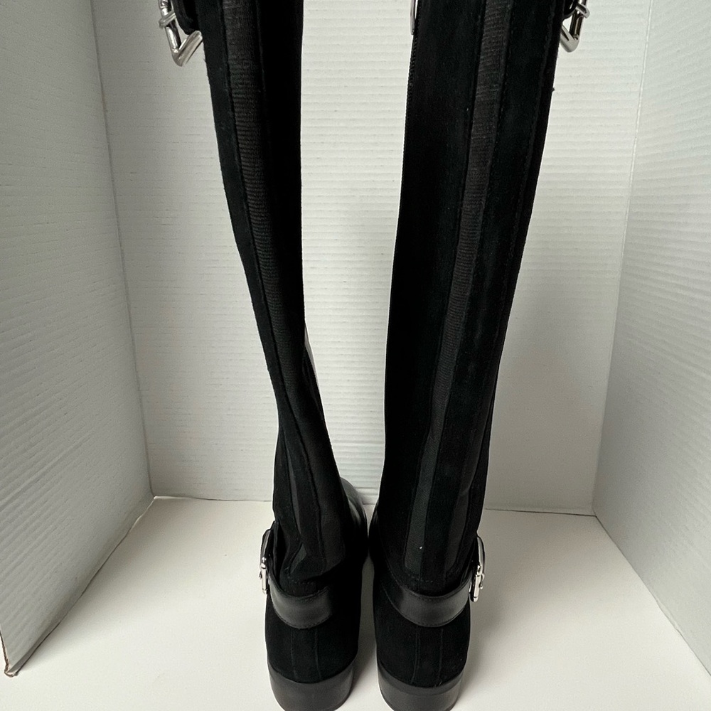 Black Knee-High Leather Boots - Picture 5 of 7